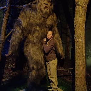 Meet your Posher, Kaye